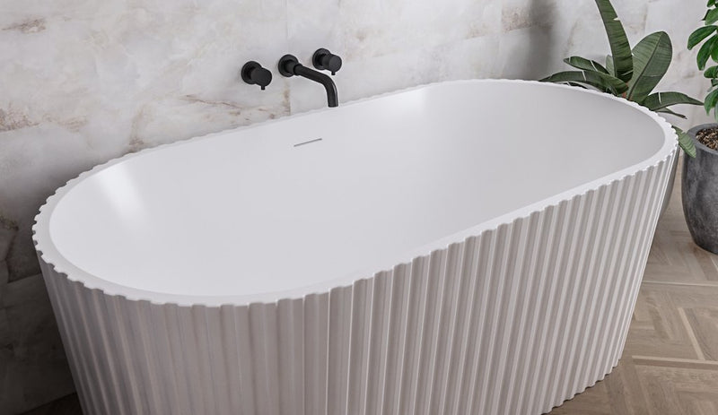Isleworth 1500 Freestanding Bath inc waste