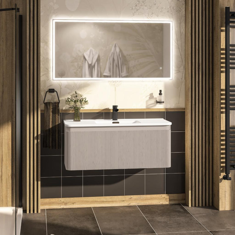 Belice 100cm wall hung unit