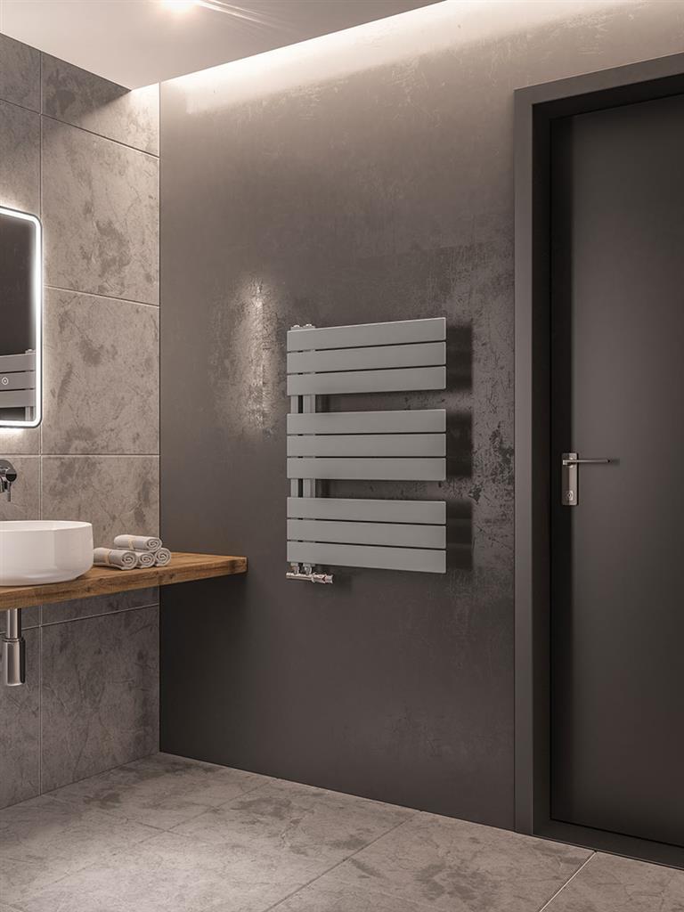 Helmsley 800 x 600 Towel Rail
