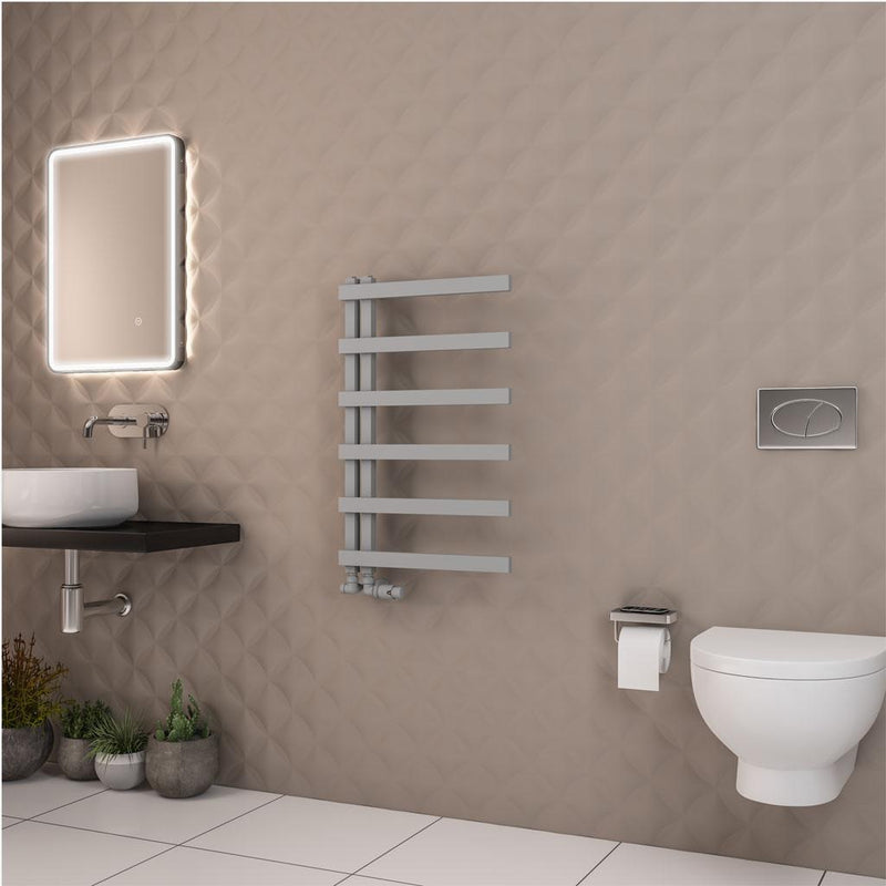 Platani 800 x 500mm Towel Rail