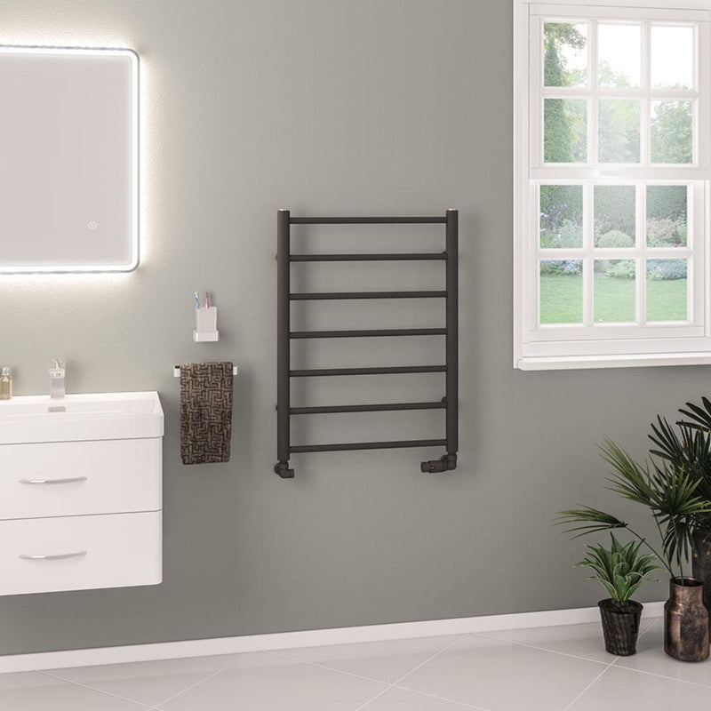 Tuscan Round 800 x 600 Towel Rail